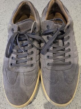 Men's Gray Suede Lace-Up Sneakers with Gum Outsole